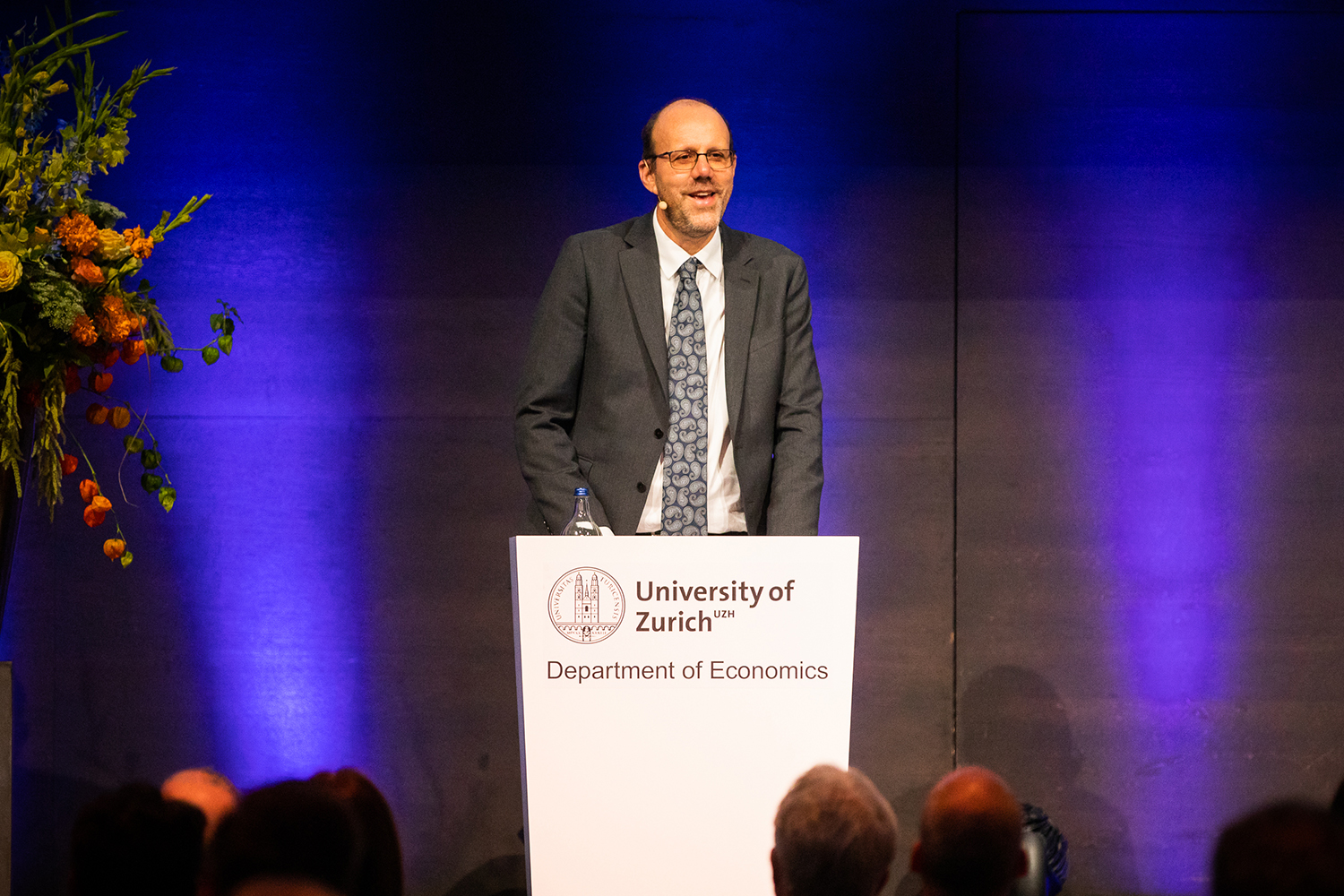 Prof. Michael Kremer